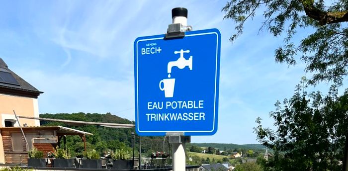A drinking fountain in Bech next to the "Becher Gare"