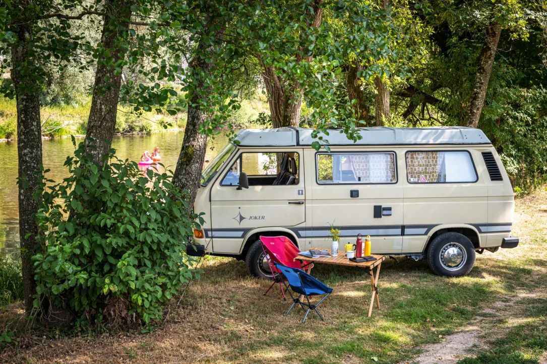 Campervan op Camping du Rivage in Wallendorf